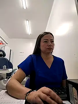 Madisson-04  online show from September 30, 7:52 pm