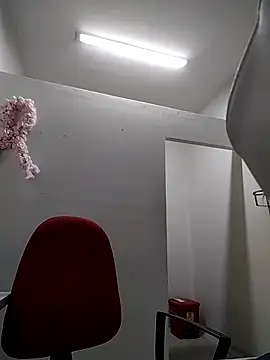 Madisson-04  online show from October 1, 8:04 pm