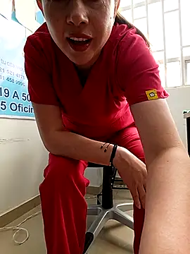 Snapshot of Madisson-04_ chatting on March 14, 2:55 pm Madisson-04 online show from March 14, 2:55 pm