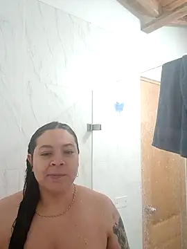 SophieCurves online show from October 15, 11:54 am