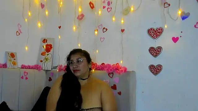 milf latinn online show from October 2, 4:58 pm