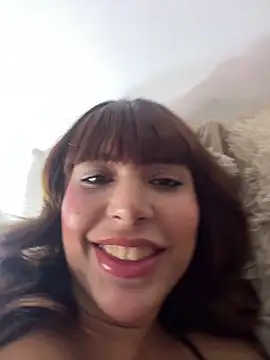 Snapshot of dahiana_marin chatting on December 16, 11:10 pm dahiana marin online show from December 16, 11:10 pm