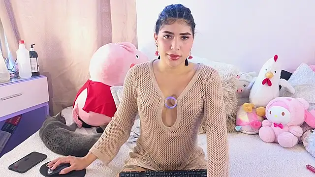Snapshot of dahiana_marin chatting on February 21, 6:53 pm dahiana marin online show from February 21, 6:53 pm
