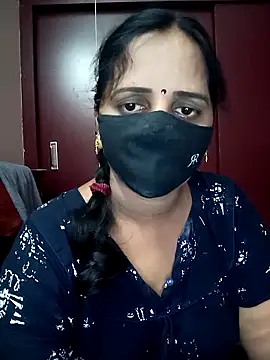 Snapshot of Mee_harini-telugupilla chatting on April 25, 2:36 am Mee harini-telugupilla online show from April 25, 2:36 am