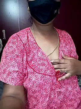 Snapshot of Mee_harini-telugupilla chatting on May 1, 4:44 pm Mee harini-telugupilla online show from May 1, 4:44 pm