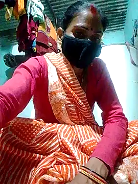 Snapshot of H_seema chatting on October 3, 2:03 pm H seema online show from October 3, 2:03 pm