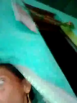 Snapshot of H_seema chatting on October 11, 12:43 am H seema online show from October 11, 12:43 am