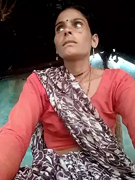 Snapshot of H_seema chatting on October 24, 2:52 am H seema online show from October 24, 2:52 am