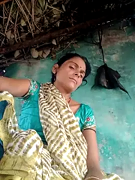 Snapshot of H_seema chatting on July 4, 1:56 am H seema online show from July 4, 1:56 am