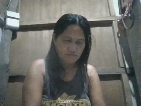 hotmama 063 online show from June 18, 9:41 pm