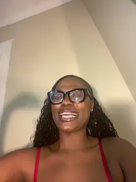 Moonzy77 online show from October 18, 1:41 am