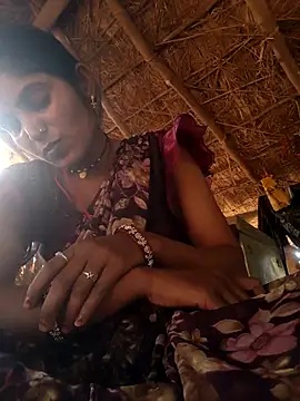 LUCKY cut online show from December 23, 8:45 am