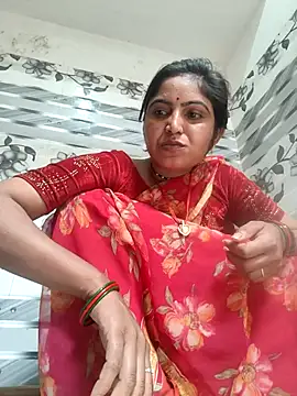 LUCKY cut online show from April 9, 5:18 am