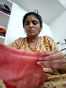 LUCKY cut online show from May 28, 12:35 pm