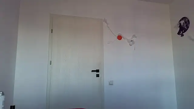 crystalxx18 online show from October 29, 9:33 am