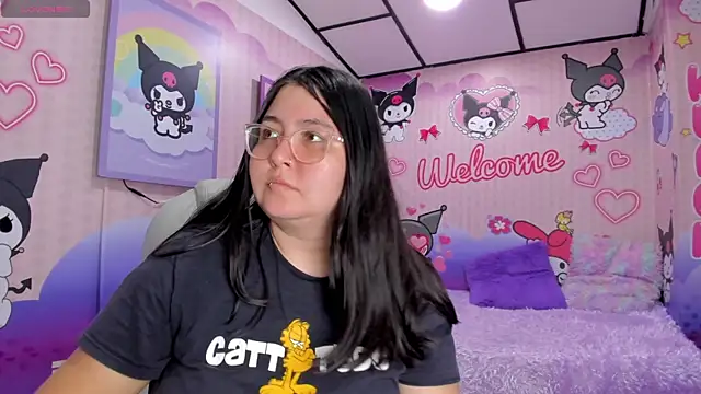 Dulce meow online show from July 19, 11:03 am