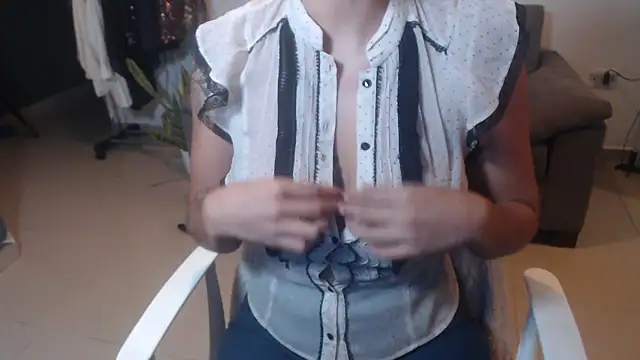 Katalina sexyyy online show from February 19, 8:49 pm