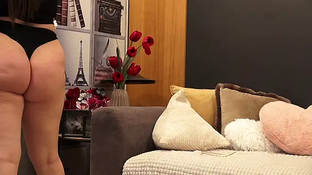 Mia Swano online show from February 16, 2:18 am