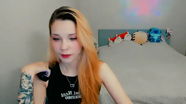 Snapshot of Kitten_Alissa chatting on October 11, 7:23 pm Kitten Alissa online show from October 11, 7:23 pm