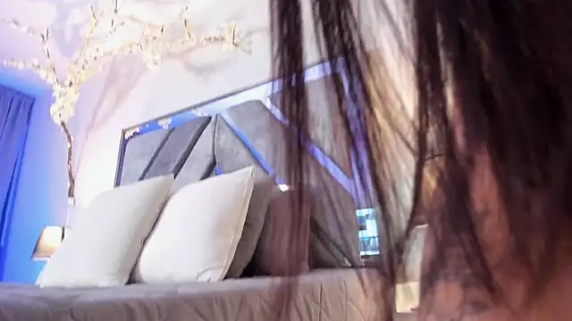 jasmincollin  online show from October 7, 2:09 am