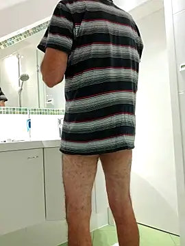 Oldmenhot66 online show from September 15, 4:45 am