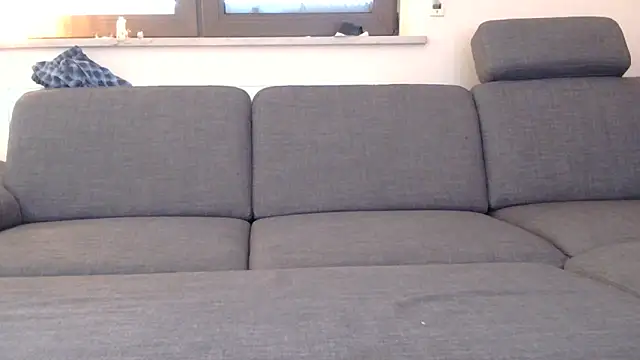 Snapshot of EdelHolz91 chatting on June 20, 6:27 am EdelHolz91 online show from June 20, 6:27 am