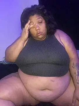 Snapshot of BlaxicanaMami chatting on September 18, 5:20 am BlaxicanaMami online show from September 18, 5:20 am