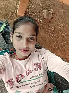 Snapshot of Yatiksha_Beby chatting on September 14, 8:02 am Yatiksha Beby online show from September 14, 8:02 am