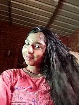 Snapshot of Yatiksha_Beby chatting on September 15, 7:52 am Yatiksha Beby online show from September 15, 7:52 am