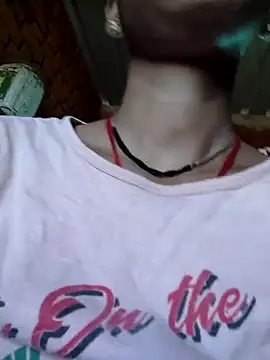 Snapshot of Yatiksha_Beby chatting on September 25, 5:55 am Yatiksha Beby online show from September 25, 5:55 am