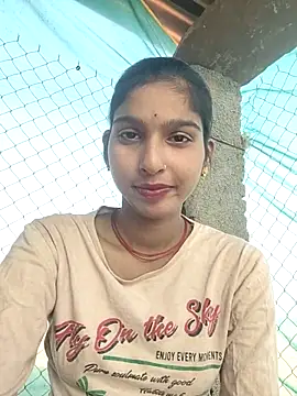 Snapshot of Yatiksha_Beby chatting on November 11, 8:03 am Yatiksha Beby online show from November 11, 8:03 am