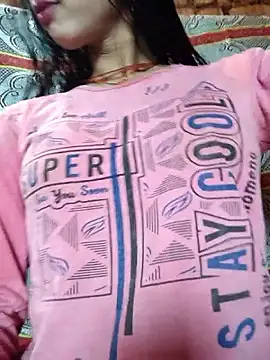 Snapshot of Yatiksha_Beby chatting on January 11, 9:47 am Yatiksha Beby online show from January 11, 9:47 am