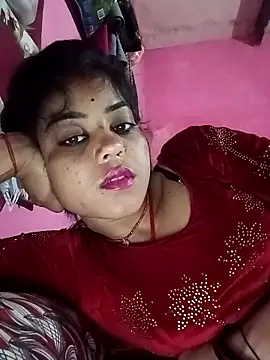 Snapshot of Yatiksha_Beby chatting on February 1, 1:04 am Yatiksha Beby online show from February 1, 1:04 am