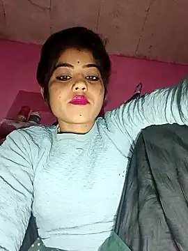 Snapshot of Yatiksha_Beby chatting on February 3, 11:59 am Yatiksha Beby online show from February 3, 11:59 am