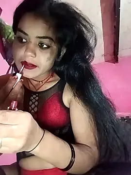 Snapshot of Yatiksha_Beby chatting on February 13, 11:56 pm Yatiksha Beby online show from February 13, 11:56 pm