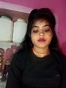 Snapshot of Yatiksha_Beby chatting on February 18, 4:36 pm Yatiksha Beby online show from February 18, 4:36 pm