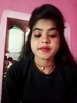 Snapshot of Yatiksha_Beby chatting on February 20, 9:32 am Yatiksha Beby online show from February 20, 9:32 am