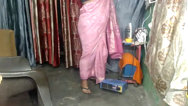 DearKimmi online show from February 19, 5:06 pm