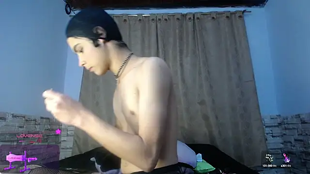 DaraKat18 online show from October 2, 3:02 am