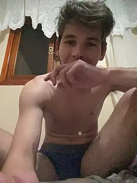 Snapshot of submisso321 chatting on October 30, 8:42 pm submisso321 online show from October 30, 8:42 pm