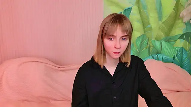 Beverly Gomes online show from December 15, 3:16 pm