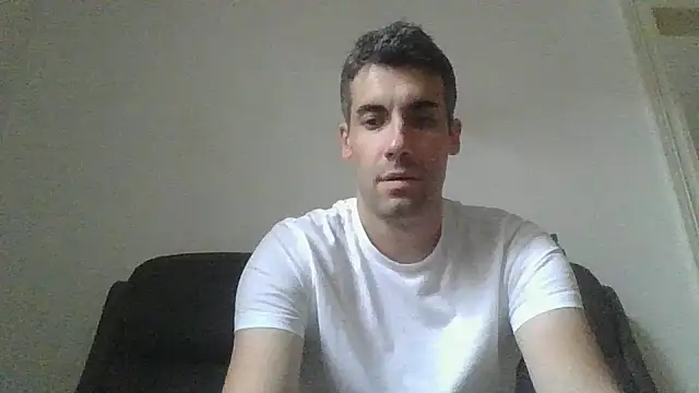 JulioIsHere4you online show from September 13, 1:44 pm