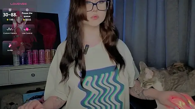 Snapshot of hornyprincess19 chatting on July 14, 4:02 pm hornyprincess19 online show from July 14, 4:02 pm
