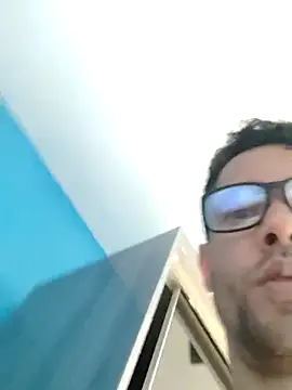 Snapshot of KayoXV chatting on November 16, 2:33 pm KayoXV online show from November 16, 2:33 pm