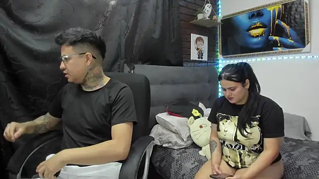 CrisabellssEden online show from January 15, 2:32 pm