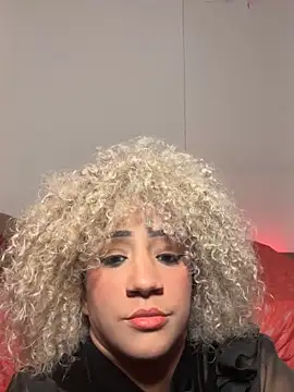 Dark chanel online show from April 14, 3:45 am