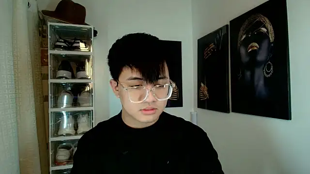 Snapshot of KentAivan chatting on October 13, 9:26 pm KentAivan online show from October 13, 9:26 pm