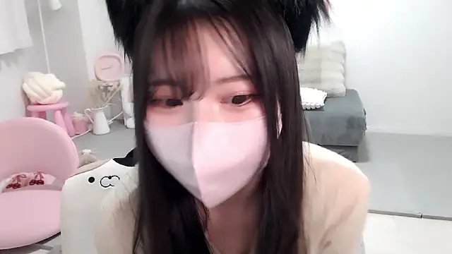 moka-neko online show from February 11, 1:27 pm