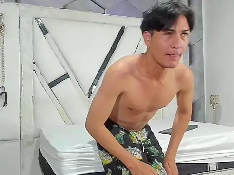 Snapshot of StevenHumps chatting on September 21, 2:24 am StevenHumps online show from September 21, 2:24 am