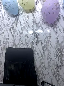 Snapshot of StevenHumps chatting on October 15, 5:18 am StevenHumps online show from October 15, 5:18 am